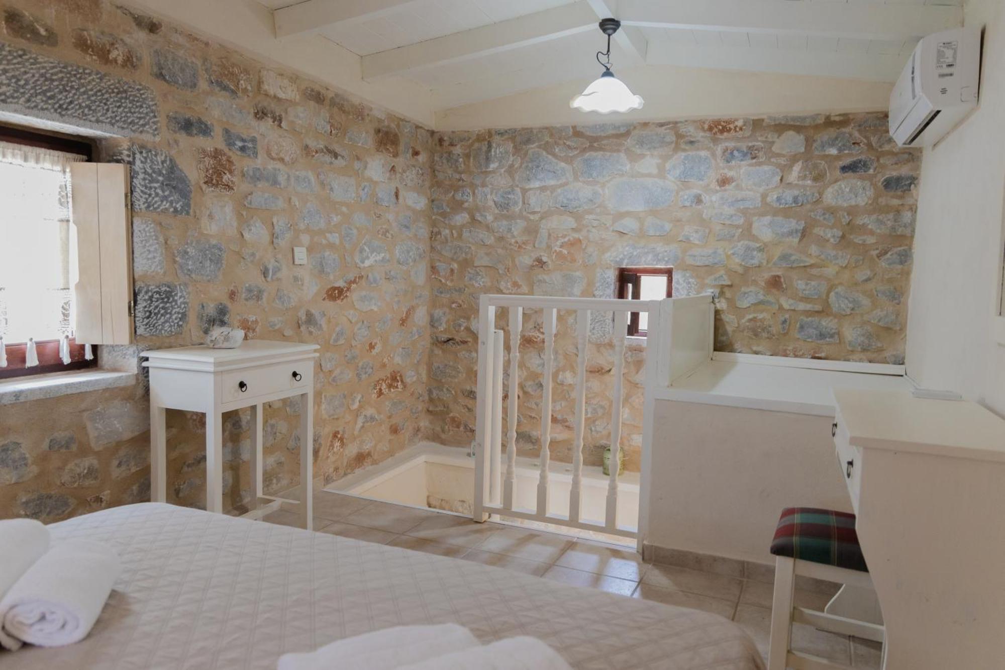 Ampelos Tower Kokkala Kamer foto